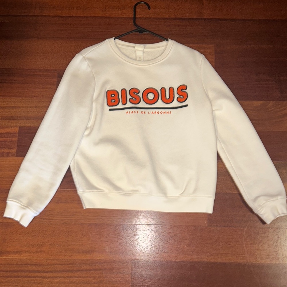 H&M Crewneck Sweatshirt “BISOUS”